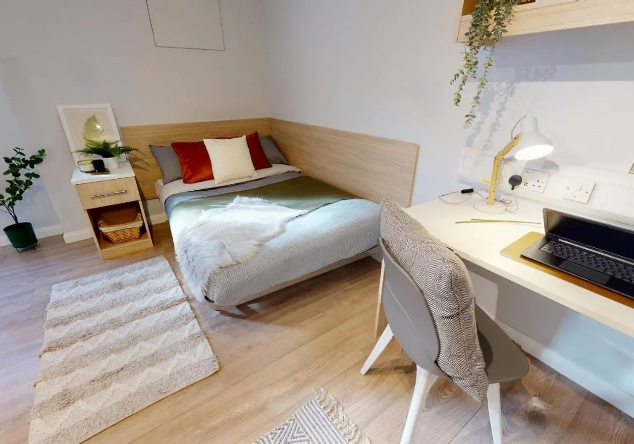 For Students Only Modern And Stylish Studios In Brighton At Iq Sawmills Διαμέρισμα